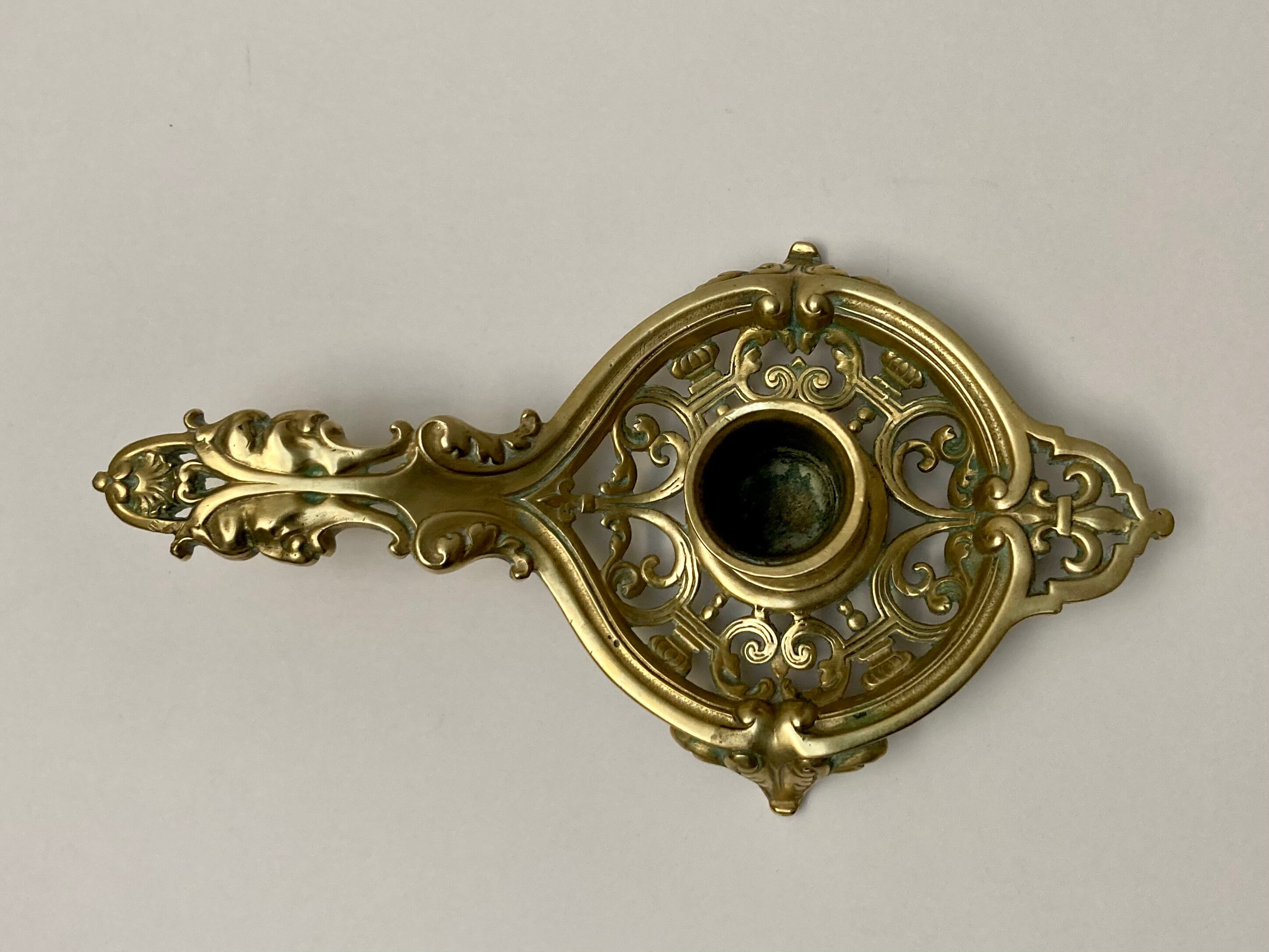 ANTIQUE PORTABLE CANDLEHOLDER - 19th Century French Queue De Rat Single ...