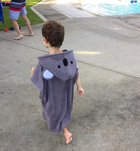 older child's towelling poncho