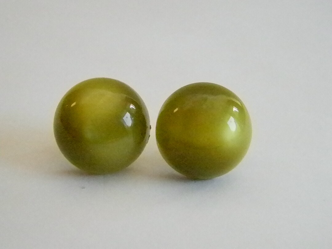 Vintage Pretty Green Moon Glow Button Style Pierced Earrings Etsy