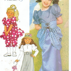 Peut inclure: Un patron de couture pour une robe d'enfant. Le patron est pour les tailles 6-7-8 et est de Butterick. Le patron comprend une robe avec une jupe à volants et un chapeau assorti.