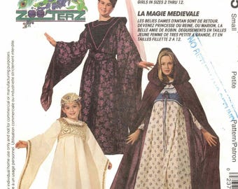 Medieval Halloween Costumes Maid Marion, Queen, Princess | McCalls 6775 Misses Small Bust 31.5 - 32.5"  uncut
