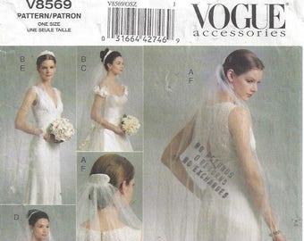 Bridal Headpiece Tiara Veils Blusher Veil | Lace Trimmed Accessories | Length Variations | Attached Comb | Vogue 8569