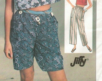 80s Cropped Pants or Shorts | Patch Pockets, Double Elastic Waistband, Pull On | Simplicity 7558 Size 10 Waist 25" uncut