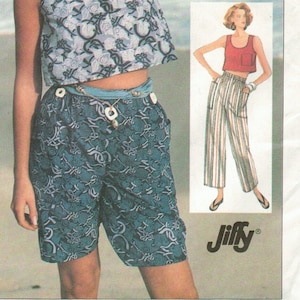 80s Cropped Pants or Shorts | Patch Pockets, Double Elastic Waistband, Pull On | Simplicity 7558 Size 10 Waist 25" uncut