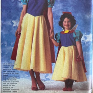 Simplicity Costumes Sewing Pattern 7735 Children&#39;s Costumes Size 2-3-4 Walt Disney SNOW WHITE Costume Pattern Vtg 80s