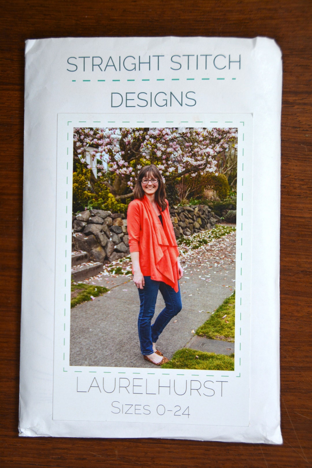 Straight Stitch Designs Sewing Pattern LAURELHURST Size 0-24 Sweater ...