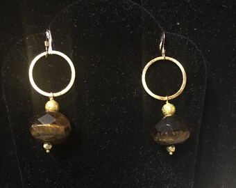 Faceted Tigers Eye on Gold Circles