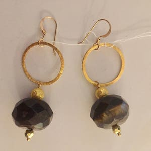 Faceted Tigers Eye on Gold Circles image 3