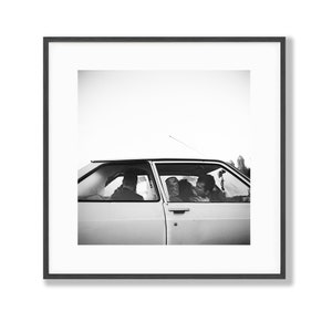 Archivo de descarga digital instantánea foto imagen impresión pareja beso coche amor mujer hombre San Valentín clásico negro blanco regalo fino art decó pared