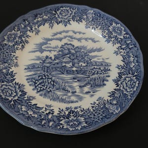 Vintage Salem China Co English Village Blue White Salad Dessert Plate