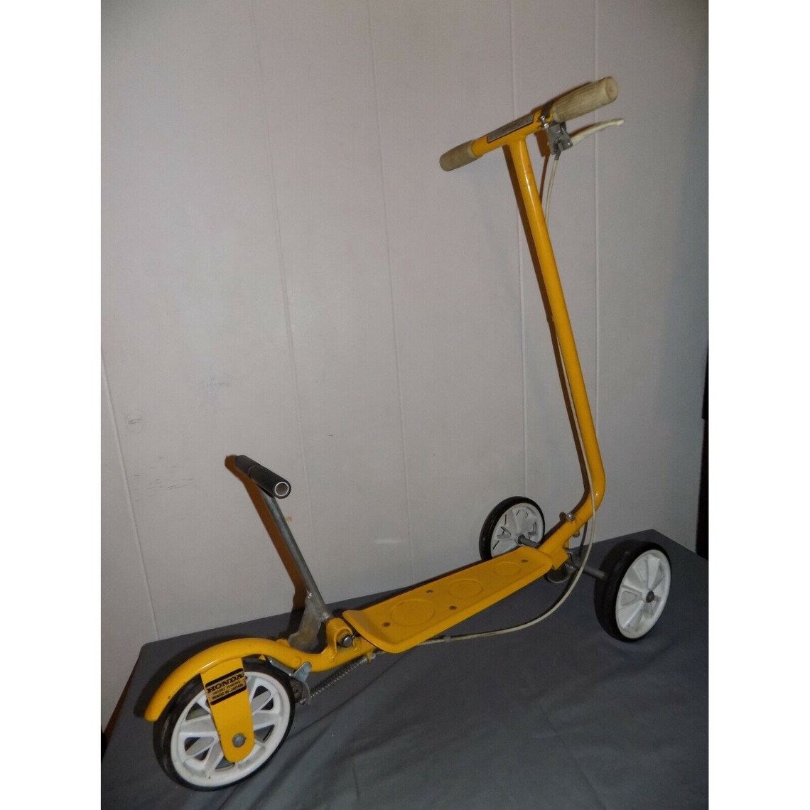 Vintage Honda Kick N Go 3 Wheel Scooter Ride On Etsy