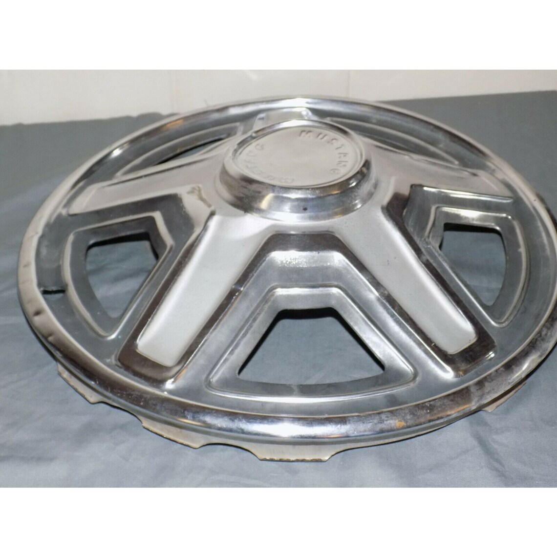 Vintage Ford Mustang Hubcap 14 Inch Pair Etsy