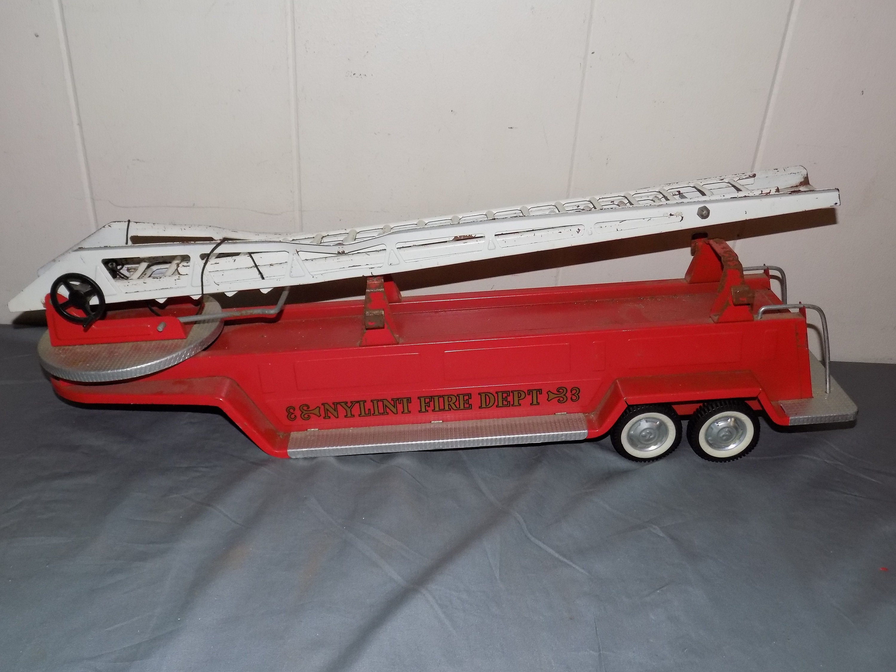 Nylint fire truck vintage 1972 cheap