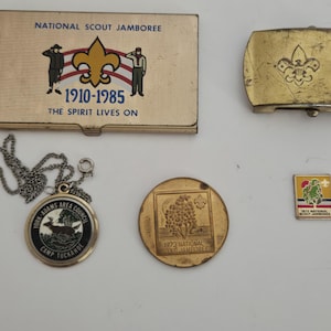 Vintage Boy Scout BSA Memorabilia Jamboree Buckle Medallion Card Holder