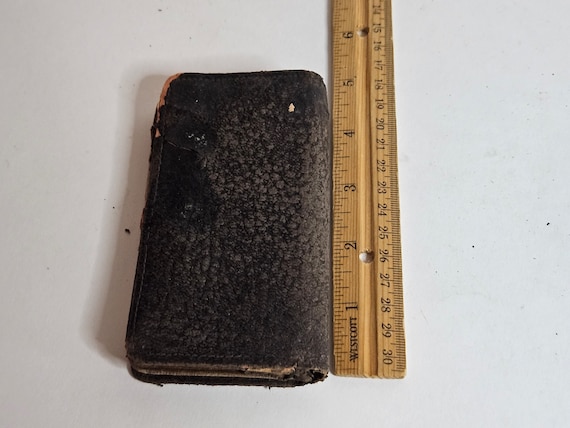 Vintage Folded Leather Pouch - image 8