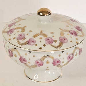 Vintage Lipper & Mann Lidded Pedestal Trinket Dish Gold Pink Flowers