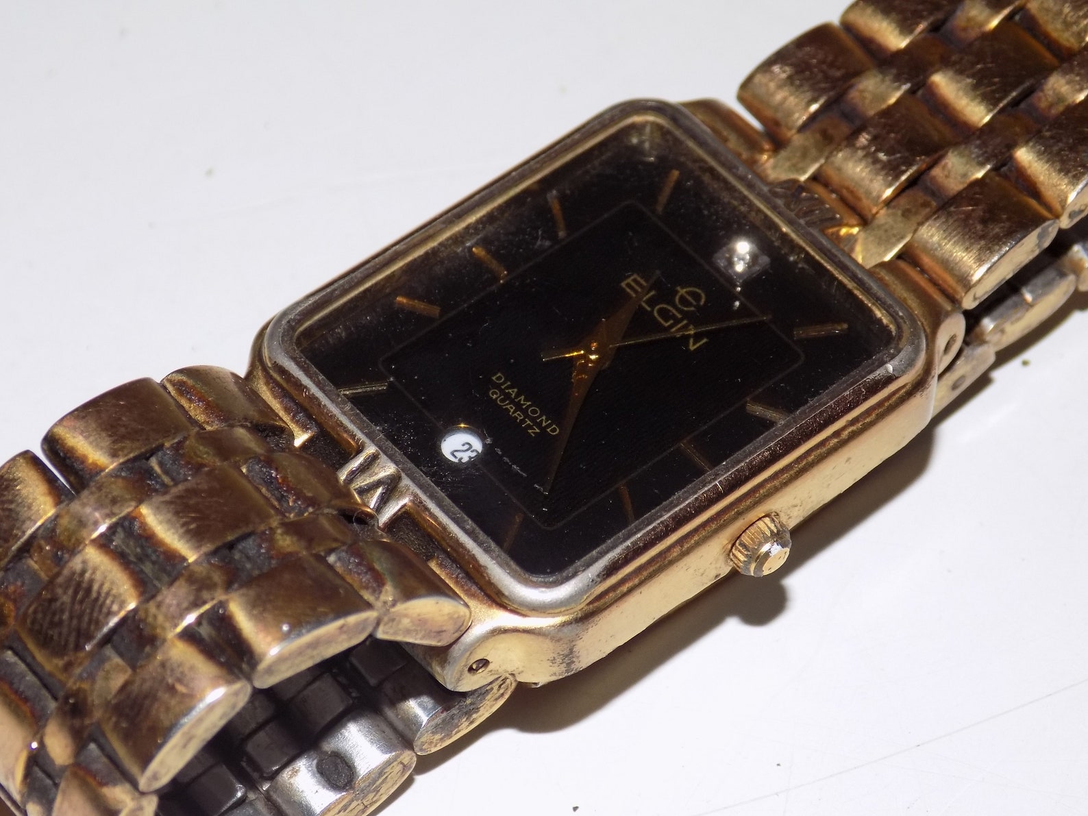 Vintage Elgin Men's Wristwatch Black Face Diamond Quartz Etsy