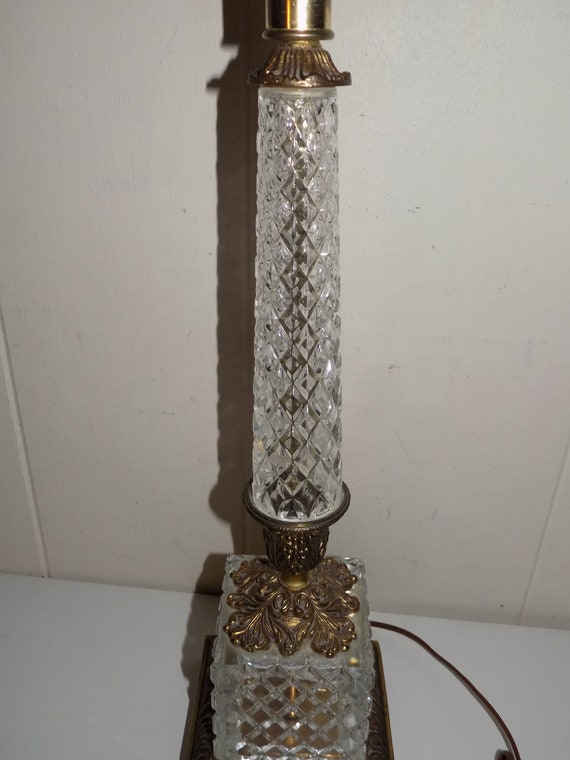 Vintage Lead Crystal Lamp Made In Italy - Lead Crystal Lamps Made In Italy Vintage Lead Crystal Lamp Made In Italy - Lead Crystal Lamps Made In Italy