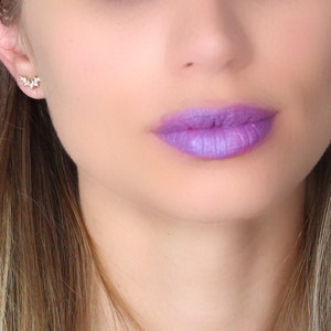 ISLAND VACATION: Medium purple matte lavendar lipstick matte full coverage highly pigment image 2