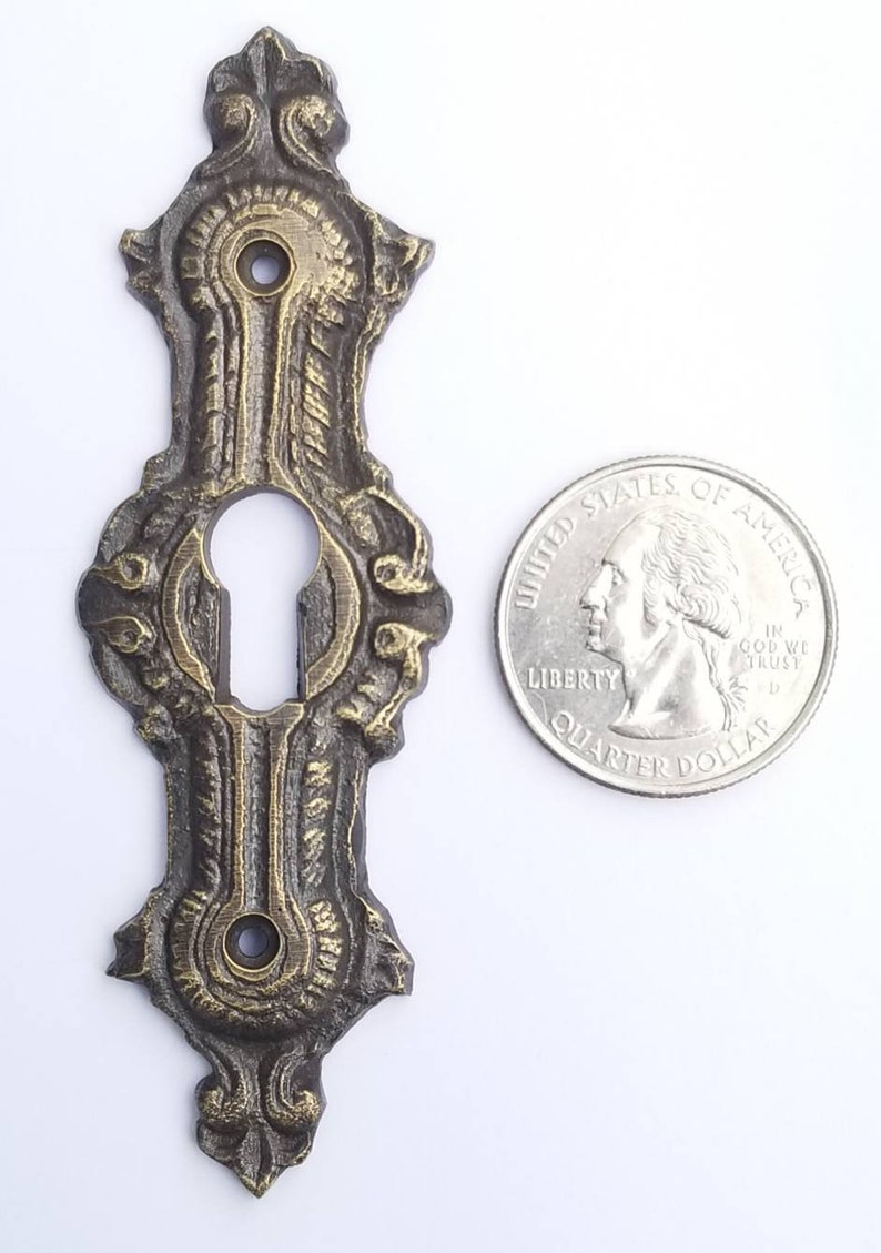 2 x Antique ,Brass, Keyhole cover,French Escutcheons, Hardware,Doors and locks, Ornate Keyhole,skeleton keys, 3 1/4 E20 画像 8