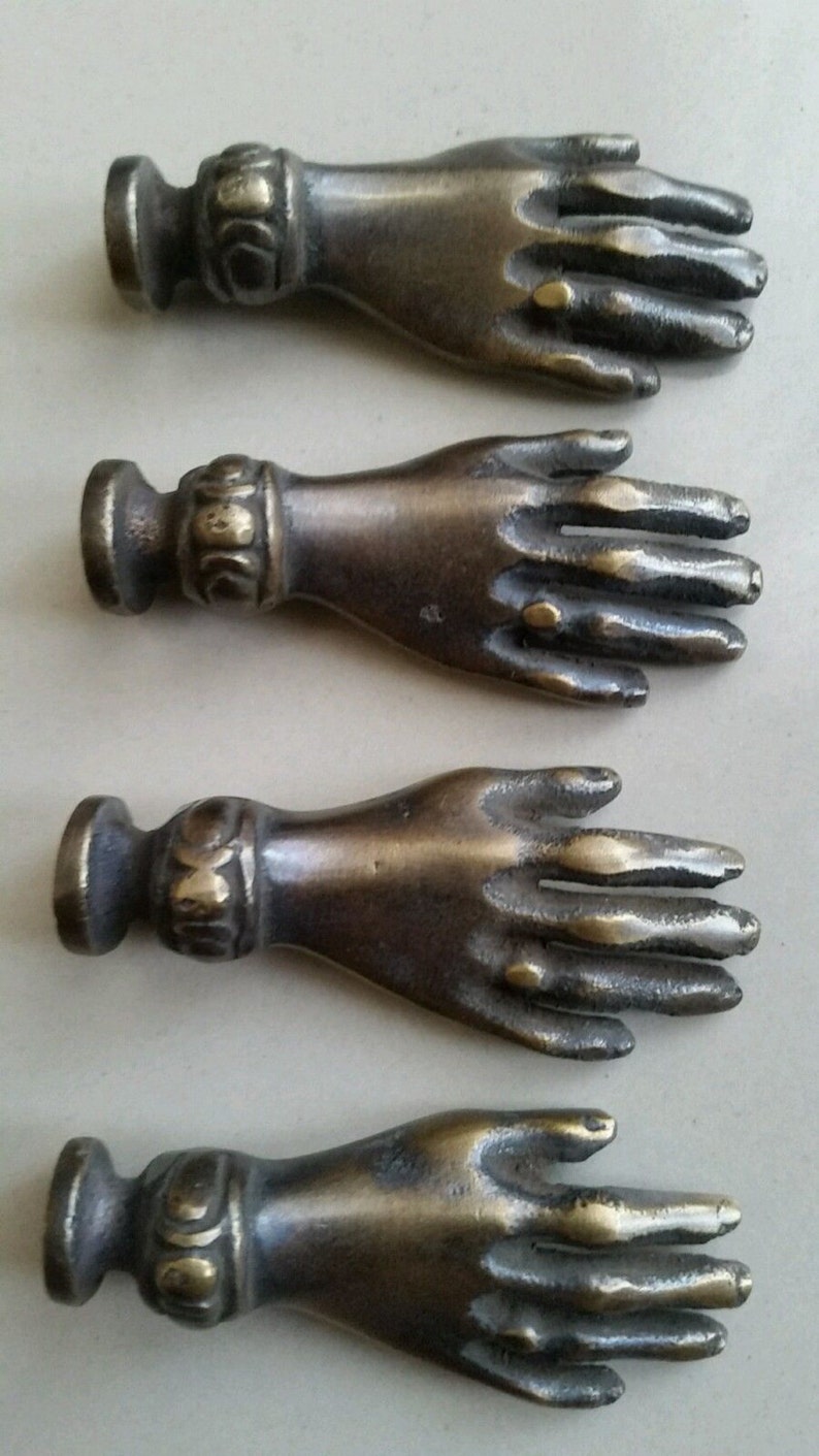 2 x Brass ANTIQUE Vtg. style figural LADIE'S dainty HANDS Cabinet Drawer Knob Pull Handle 2 K12 image 2