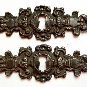 Ant Style Escutcheon Brass Key Hole Cover Furniture Drawer Hardware 2" #E21 Vtg Ant Style Escutcheon Brass Key Hole Cover Furniture Drawer Hardware 2" #E21 Vtg