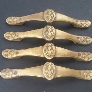 4 x Antique Vintage Style French Fleur de Lis solid brass handles, drawer pulls, furniture hardware  5-5/8" long w. bolts,hand made #P3