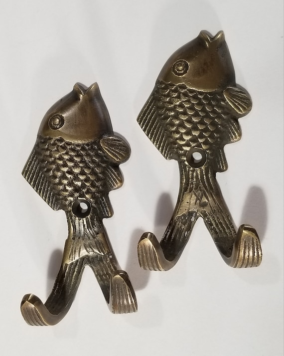 2 Vintage Style FISH HOOKS Solid Brass Coat Hat Towel Hanger, Gift Idea,  Fishing, Fisherman 3 C23 