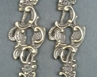 Antique Keyhole Cover Escutcheon Ornate Brass Keyhole Frame Victorian Style Cabinet Hardware