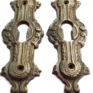 2 x Antique ,Brass, Keyhole cover,French Escutcheons, Hardware,Doors and locks, Ornate Keyhole,skeleton keys, 3 1/4 E20 画像 7