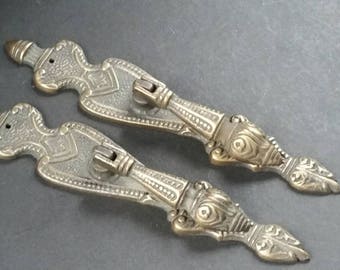 2 x Handles, large decorative Brass teardrop pendant handles classic ornate design pulls #H19
