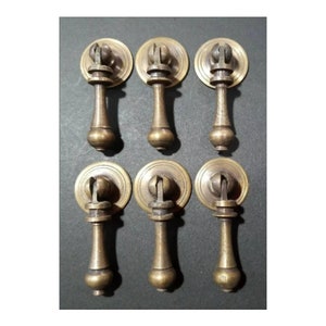 6 x Antique Style Solid Brass Tear Drop Pendant Handle Pulls Knobs w. bolts approx 1" round Backplate #H3