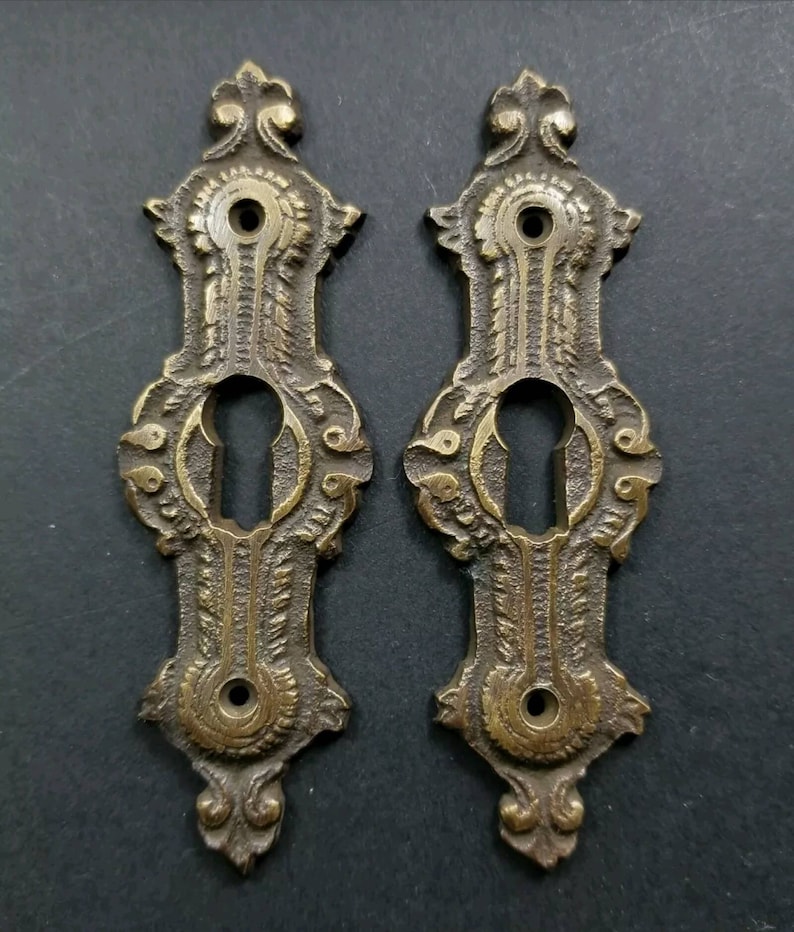 2 x Antique ,Brass, Keyhole cover,French Escutcheons, Hardware,Doors and locks, Ornate Keyhole,skeleton keys, 3 1/4 E20 画像 2