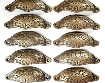 12 x Ornate Apothecary Cabinet Drawer Cup Pull Handles Victorian Style 3-1/2 centers (4-1/8" wide) #A1