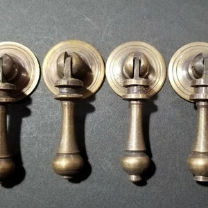 4 x Antique Style Solid Brass Tear Drop Pendant Handle Pulls Knobs w. bolts approx 1" round Backplate #H3