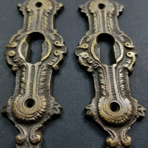 2 x Antique ,Brass, Keyhole cover,French Escutcheons, Hardware,Doors and locks, Ornate Keyhole,skeleton keys, 3 1/4 E20 画像 5