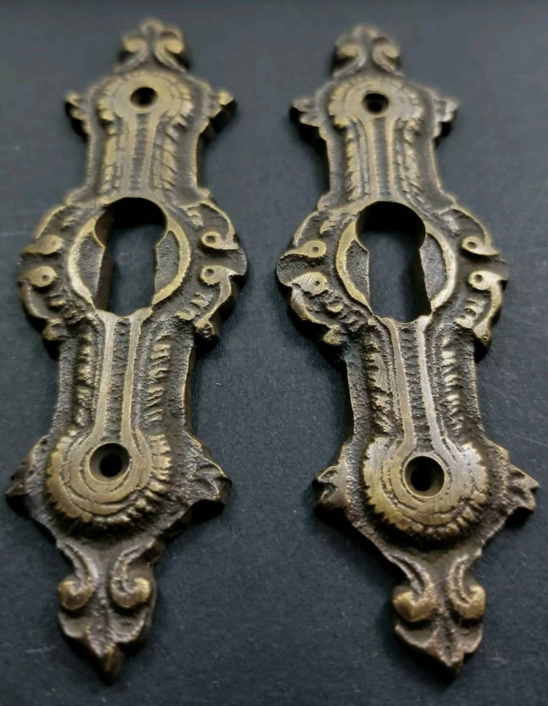 2 x Antique ,Brass, Keyhole cover,French Escutcheons, Hardware,Doors and locks, Ornate Keyhole,skeleton keys, 3 1/4 E20 画像 5