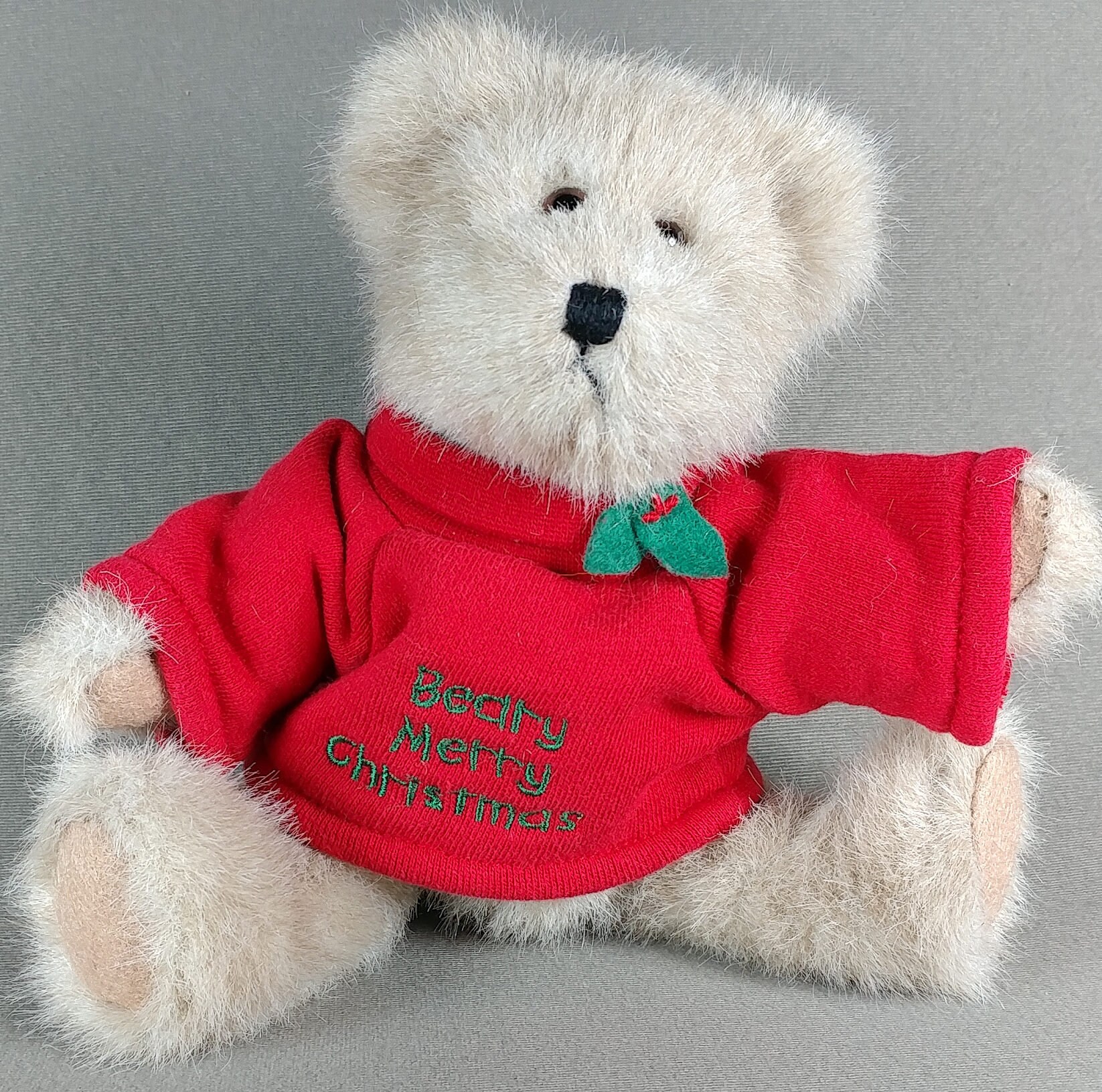 Dillards Christmas Bear 2022 Barry - Beary Merry Christmas - Boyd's Bear Collectible Plushie