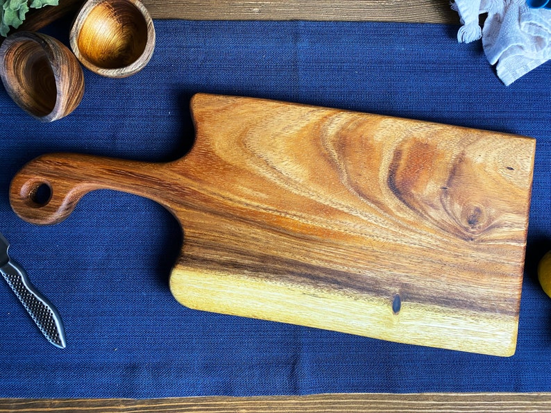 Medium Live Edge Handled Charcuterie Board Cutting Board Serving Board BBQ Board Butter Board East Indian Walnut 18 x 8 x 1 image 3