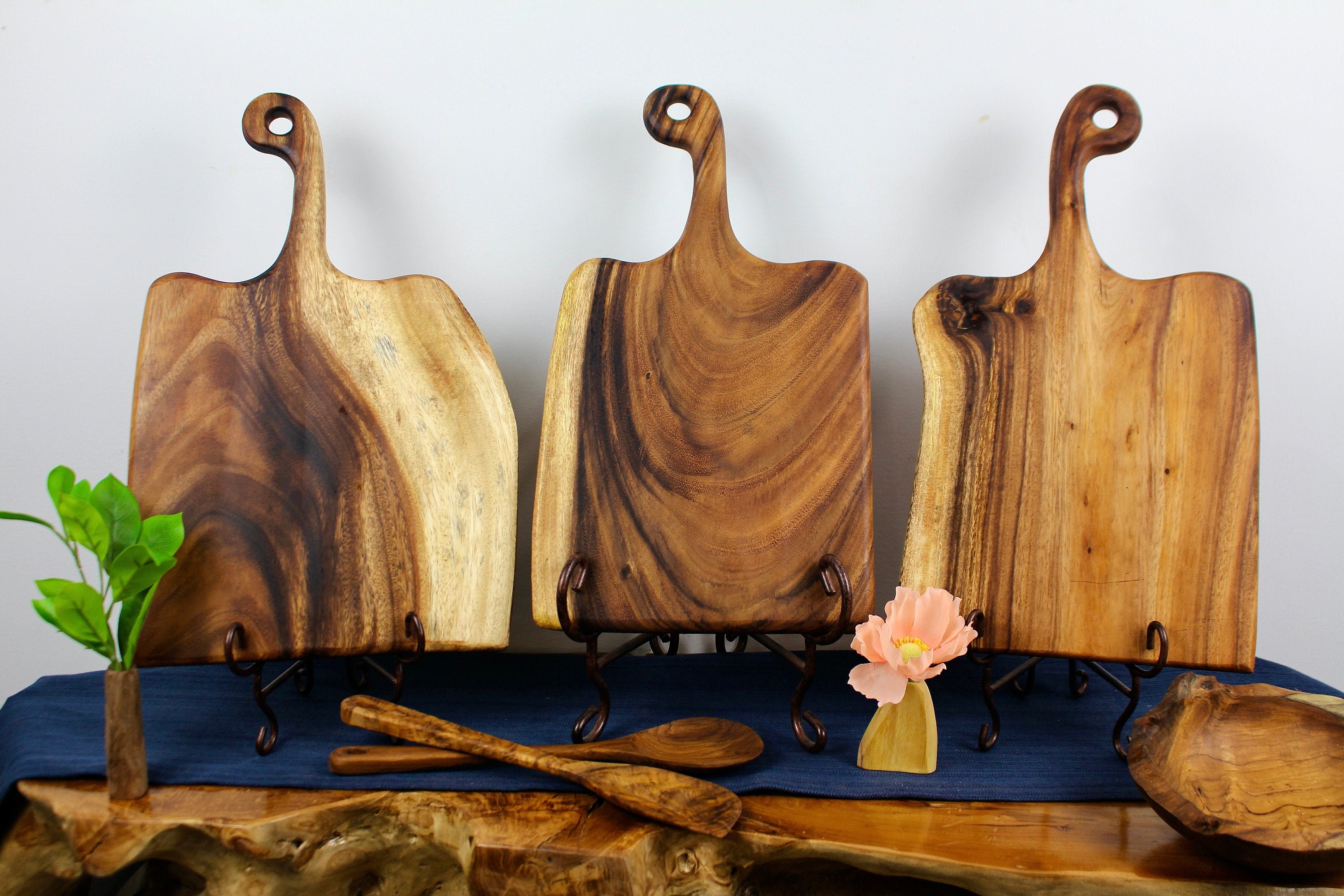 Live Edge Charcuterie Board - Large - Cutting Board - Cheese Board - …
