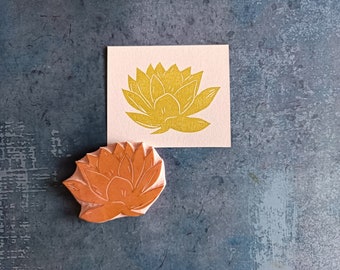 Water lily rubber stamp for cardmaking, botanical stamp for daily journal