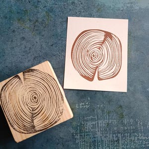 Tampon en caoutchouc en forme d'anneau d'arbre pour la fabrication de cartes, tampon pour plaque en bois pour journal technique mixte, papeterie des bois, cadeau pour amoureux de la forêt, cadeau de voyageurs