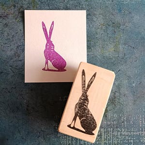 Tampon en caoutchouc lièvre pour décoration de Pâques, tampon animal des bois, papeterie animalier, jardin de printemps, lapin féerique, cadeau pour amoureux de la nature, fantaisiste