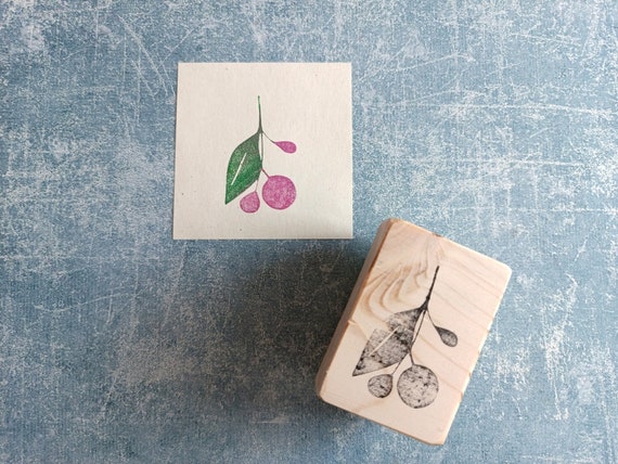 Berry rubber stamp for cardmaking, twig rubber stamp for junk journal, vintage design stationery, botanical embellishment, nature ephemera