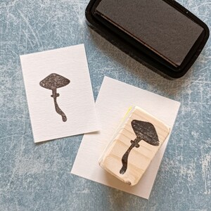 Timbro di gomma a forma di fungo per taccuino dei viaggiatori, timbro della fauna selvatica per la creazione di cartoline, design forestale, cancelleria per boschi, carta di ricette vintage