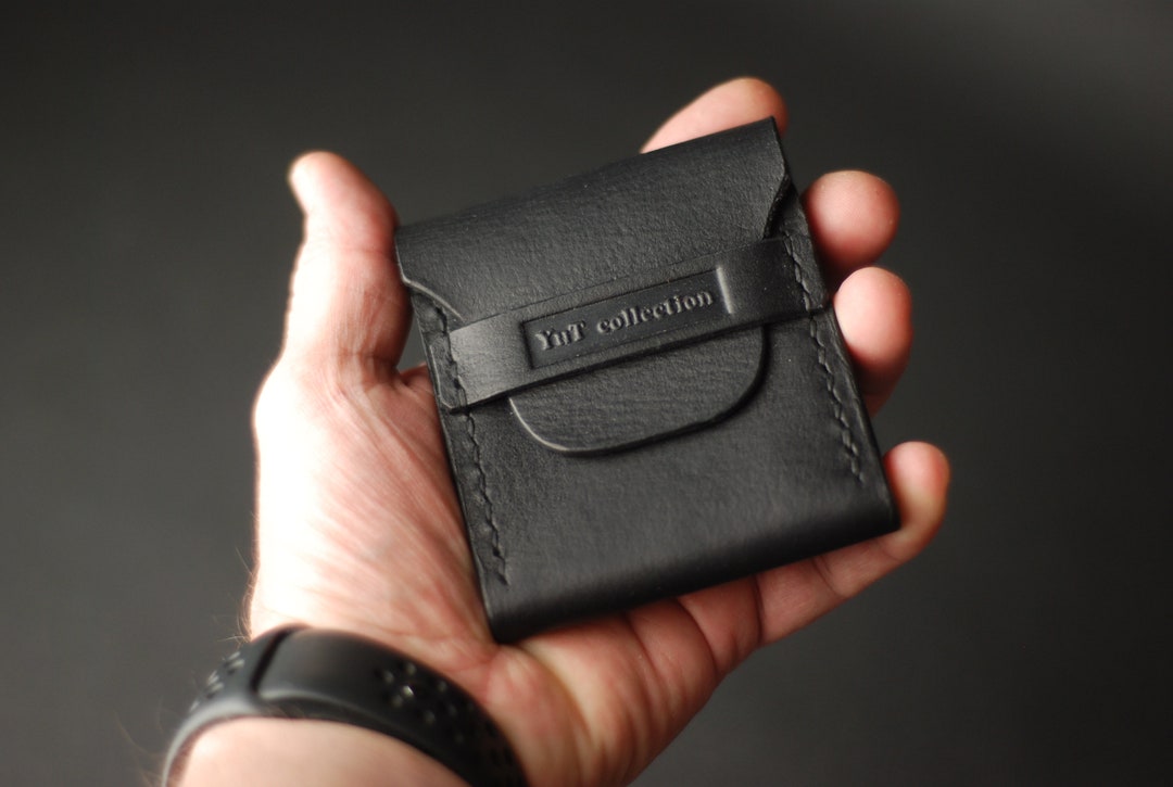 Leather cigar case, business card, men&#39;s tobacco box, pouch with engraving