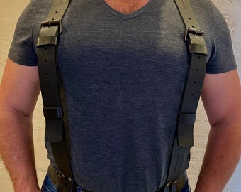 Tirantes de cuero para hombre.