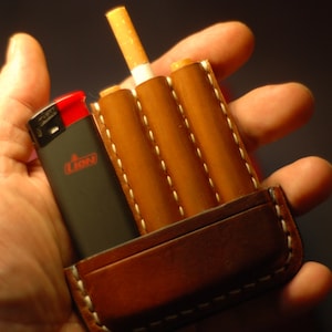 Sigaretta in pelle Cognac e custodia più leggera per torcia, portasibi in pelle da uomo, scatola di tabacco incisa