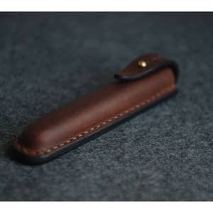 Leather pencil case, custom fountain pen holder, engraved pen pouch, office desk accessories