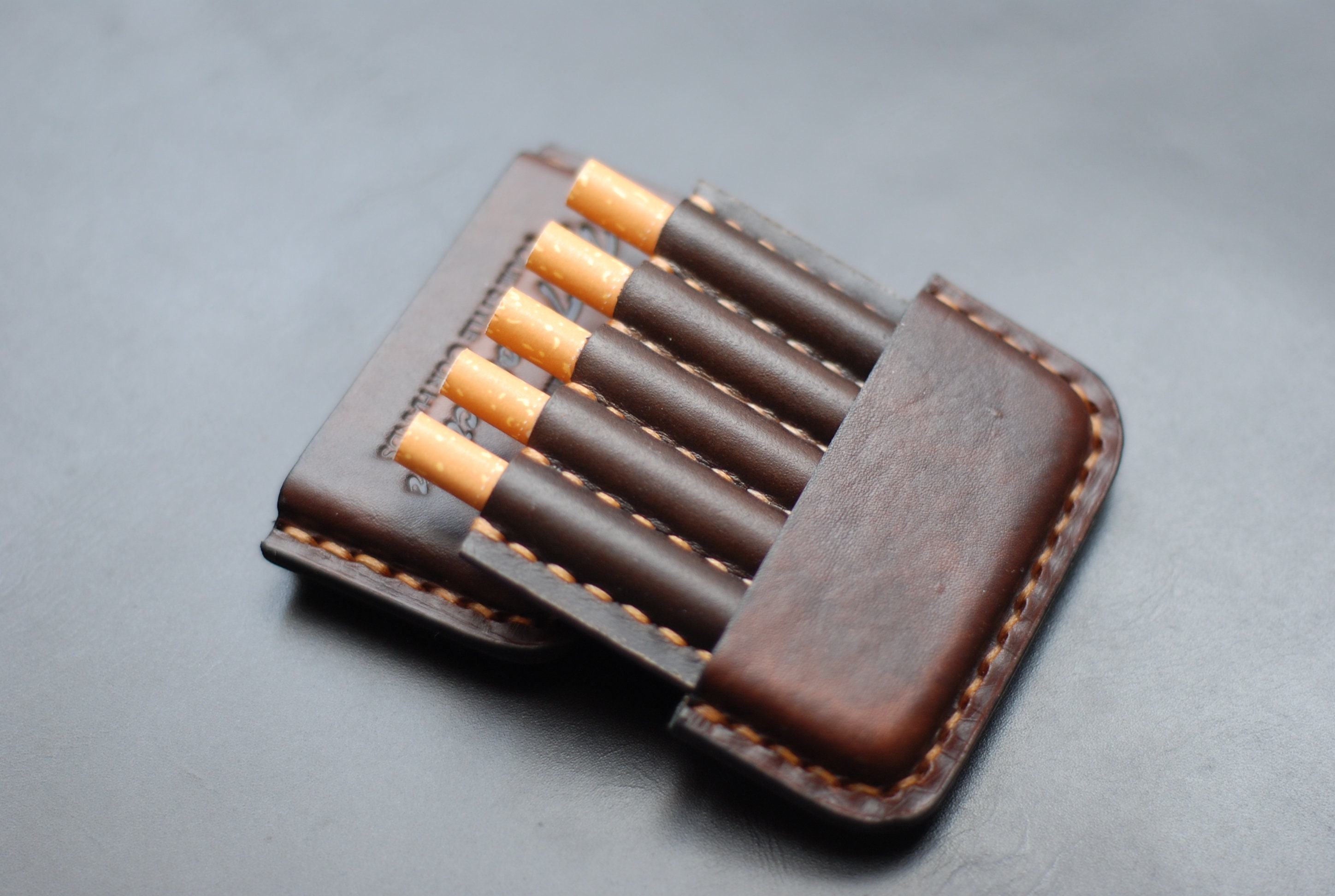 Amazon.com: YIUWLMN Leather Cigarette First Layer Cowhide